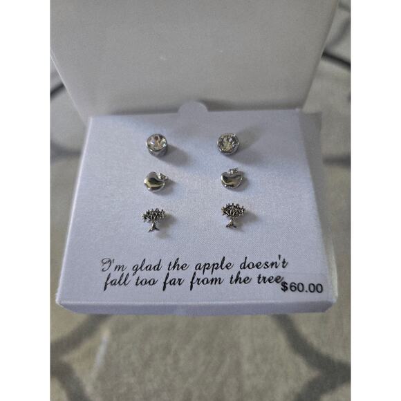Khols Silver Swarovski Earrring Set Apple Tree Studs New - Picture 1 of 4
